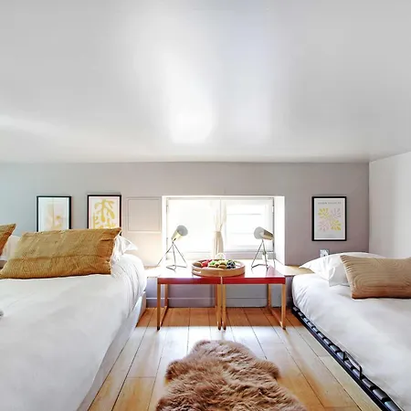 Magnificent - 2br 7p - Jardin Herold